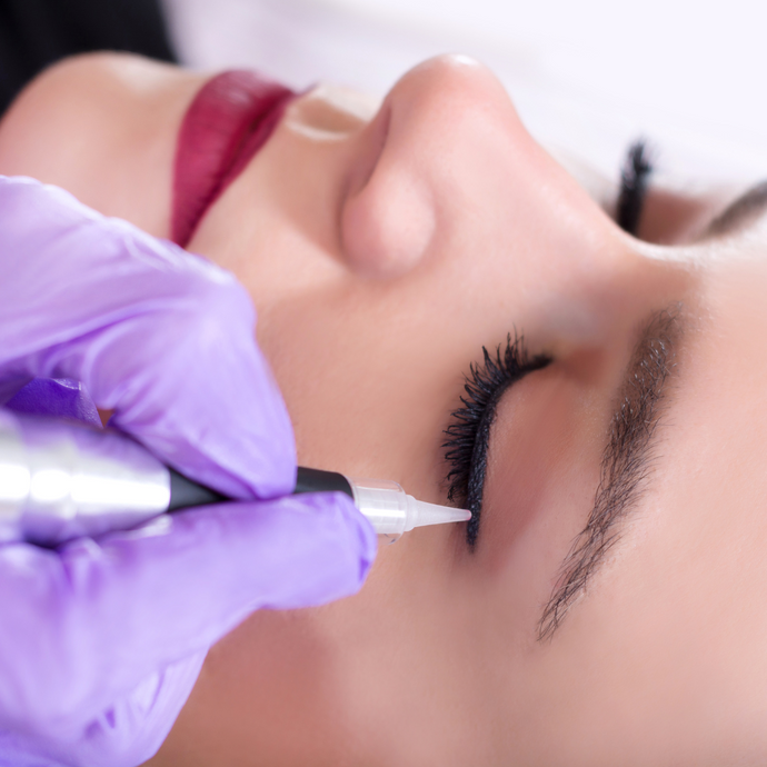 EYELINER TATTOOING - COSMETIC Eyeliner