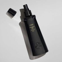 Load image into Gallery viewer, Oribe Foundation Mist 200ml - STYLING HAIR SPRAY Hair Care
